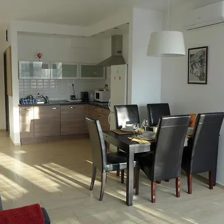 Apartment Reflex *